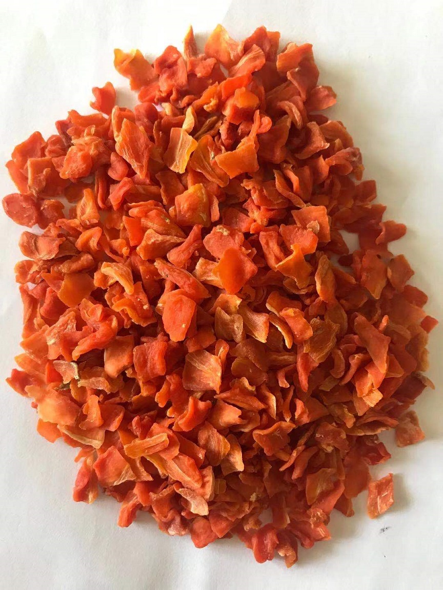 Carrot flakes